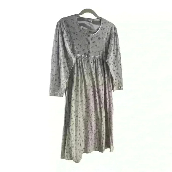 Vintage OF THE MOMENT Nightgown Floral Cottagecore Country Modest Size Small - Picture 2 of 10
